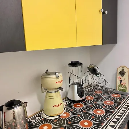 Atypical 5-person House With Patio, Downtown, Air-conditioning *